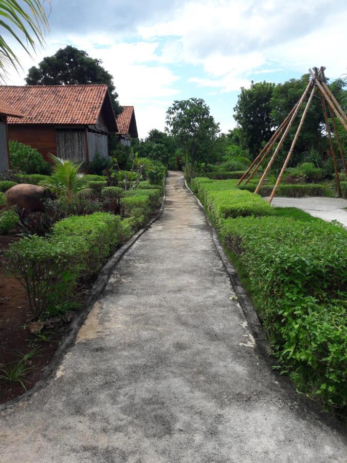 Marind Dive Eco Resort Waha Exterior foto