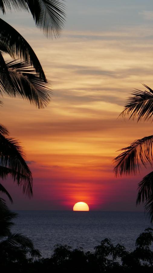 Marind Dive Eco Resort Waha Exterior foto