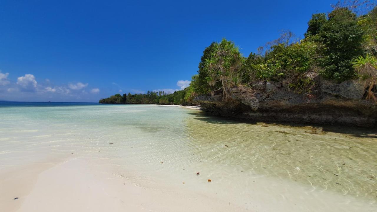 Marind Dive Eco Resort Waha Exterior foto